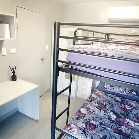 Palm Tree Backpackers Vandrehjem Bundaberg Eksteriør billede